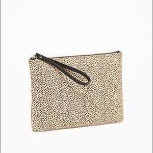 NWT Old Navy Zip Top Cheetah Print Clutch